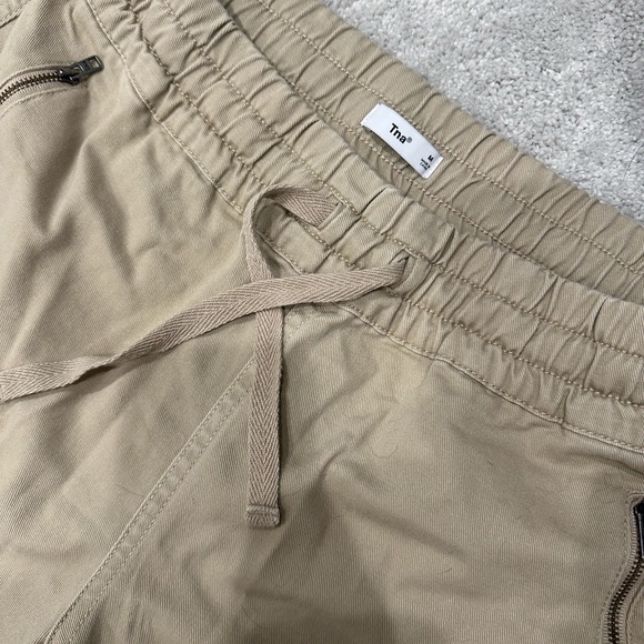 Aritzia TNA Alix Khaki pant - Picture 3 of 4